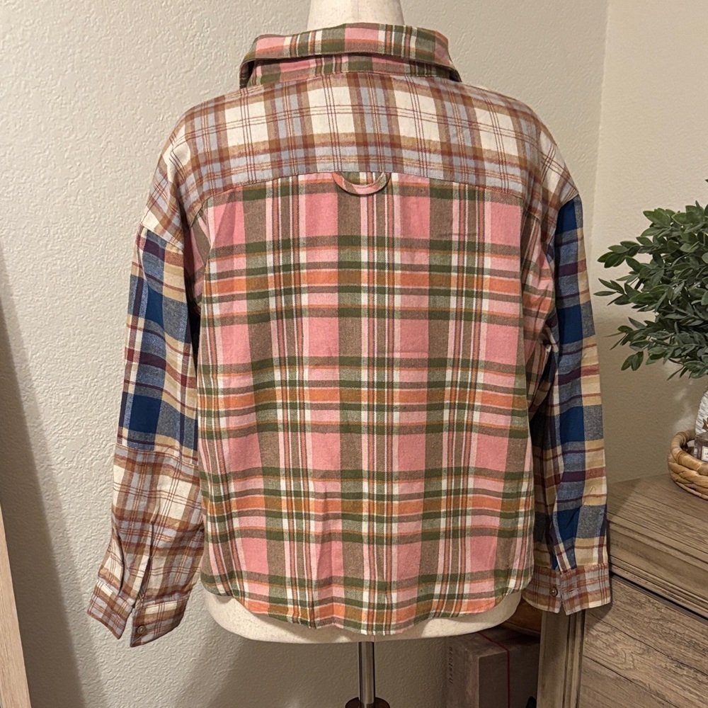 Oli & Hali Plaid Mixed Color Flannel-Size Small - Picture 3 of 6